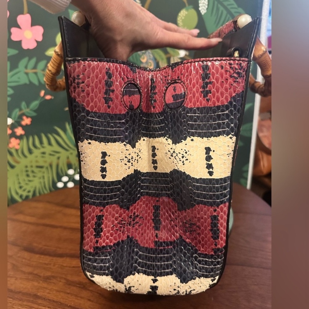 Gucci Runway Nymphaea Python Bamboo Top Handle Bag - image 7